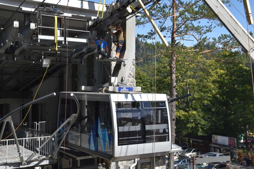 Zakopane. Udało się zdjąć z lin wagonik kolejki na Kasprowy Wierch [ZDJĘCIA]