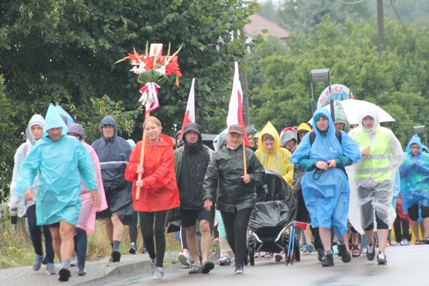 Trwa pielgrzymka z Diecezji Sosnowieckiej na Jasną Górę....