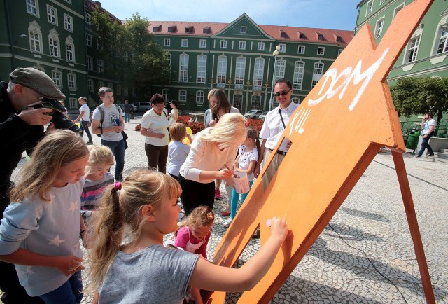 Mieszkańcy Podjuch zebrali ponad 2600 podpisów w sprawie budowy domu kultury.