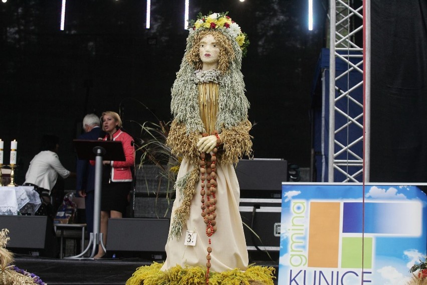 Wiele regionów ma swoje własne tradycje związane z...