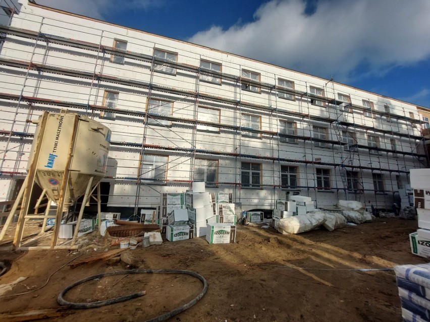 Drugi etap budowy szpitala powiatowego w Pionkach kosztuje...