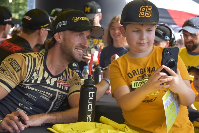 W sesji autografowej wzięli udział wszyscy zawodnicy, którzy są na liście startowej gorzowskiej rundy Grand Prix.