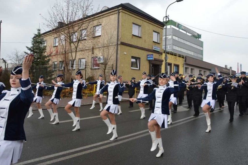 Święto Niepodległości. Widowiskowe uroczystości odbyły się w Starachowicach