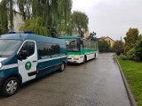 Inspektorzy badali stan techniczny szkolnych autobusów