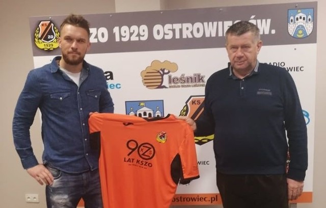 Michał Grunt wraca do KSZO 1929 Ostrowiec. 26-letni napastnik w ekipie trenera Marcina Sasala będzie grał na zasadzie wypożyczenia do końca sezonu 2019/2020. Zapadła jeszcze jedna decyzja kadrowa. Bramkarz Damian Pietrasik po okresie wypożyczenia do KSZO 1929 Ostrowiec wraca do innego naszego trzecioligowca Wisły Sandomierz. (dor, maj)