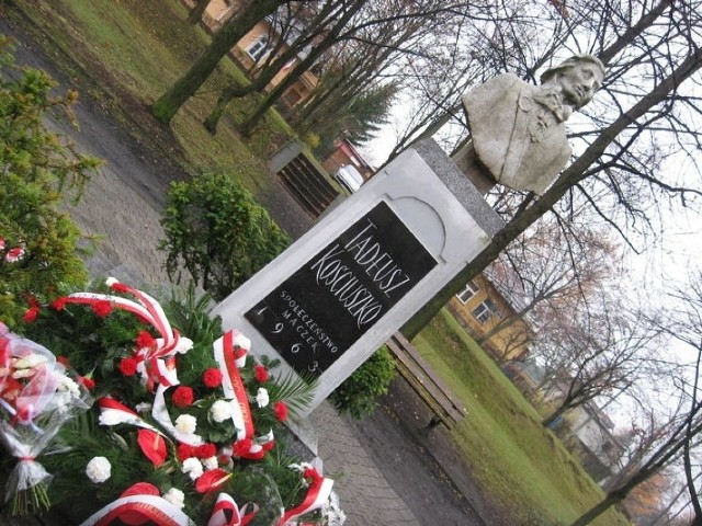 Z okazji Dnia Niepodległości w Sosnowcu sporo się dzieje. W tym roku również zostaną złożone kwiaty pod pomnikiem Tadeusza Kościuszki