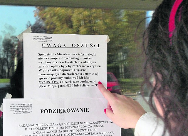 Spółdzielnie mieszkaniowe ostrzegają lokatorów przed oszustami, którzy oferują wymianę drzwi i powołują się na spółdzielnię