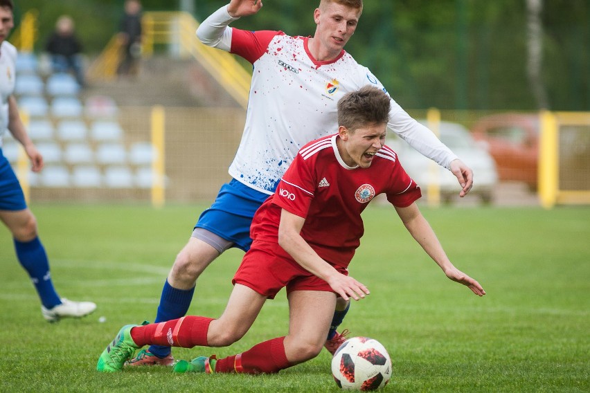 Gryf Słupsk - Jantar Ustka 2:1 (0:1)