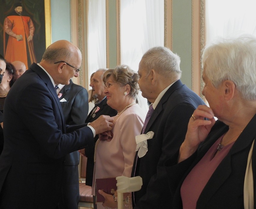 Lublin. Złote Gody w Trybunale Koronnym. Prezydent wręczył medale 10 parom. Zobacz zdjęcia