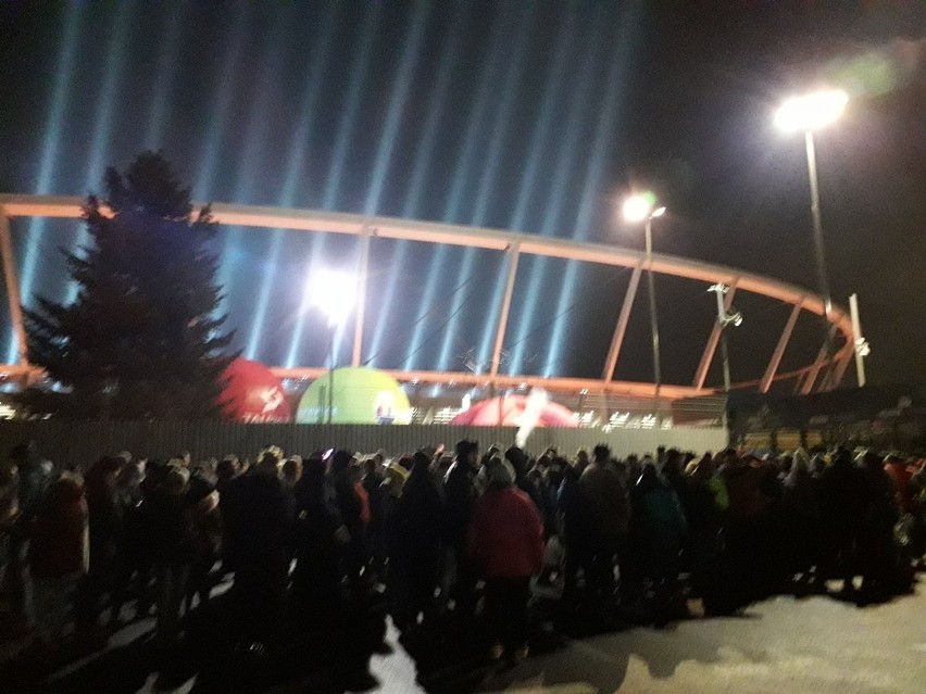 Sylwestrowa Moc Przebojów. Na Stadion Śląski przybyły się bawić tłumy mieszkańców regionu