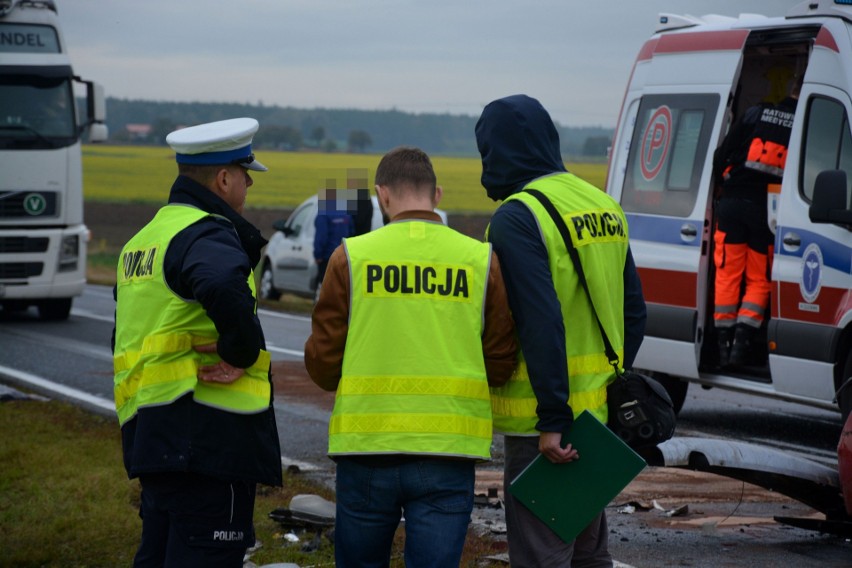 W wypadku na DK 25 w Obkasie w powiecie sępoleńskim zginął...