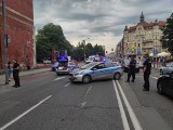 Dramatyczny wypadek w Katowicach. Kierowca autobusu wjechał w grupę osób. Na miejscu zginęła 19-letnia kobieta. W mieście wrze