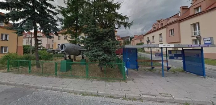 Urzędnikom w Krakowie skończyła się cierpliwość. Przejmują myśliwiec Jak-23