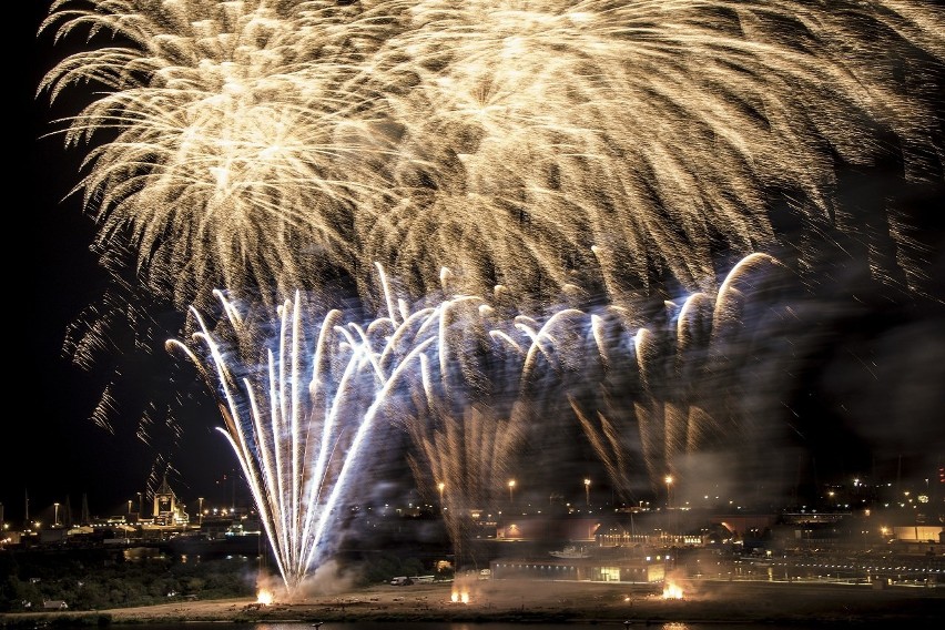 Rozpoczął się festiwal Pyromagic 2015. Było widowiskowo! [zdjęcia, wideo]