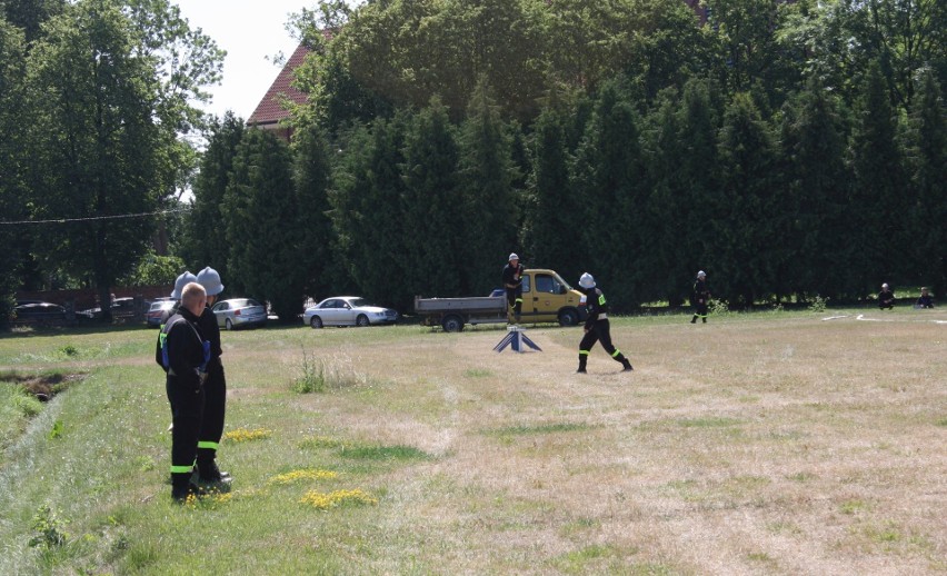 Andrzejewo. Zawody sportowo-pożarnicze w gminie....