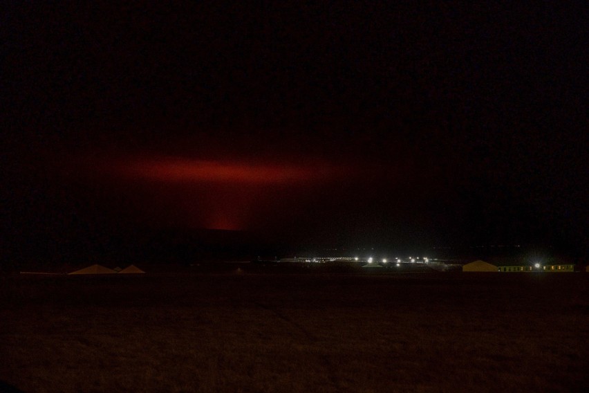 Islandia: erupcja wulkanu Fagradalsfjall, pierwsza od 800 lat. Niebo jest czerwone (VIDEO)