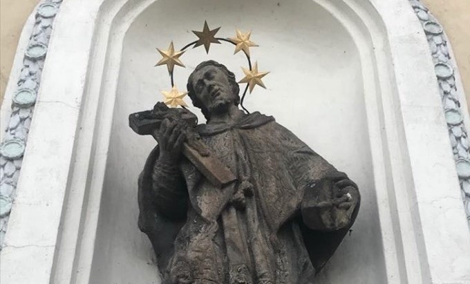 Figura św. Jana Nepomucena w Cieszynie.
