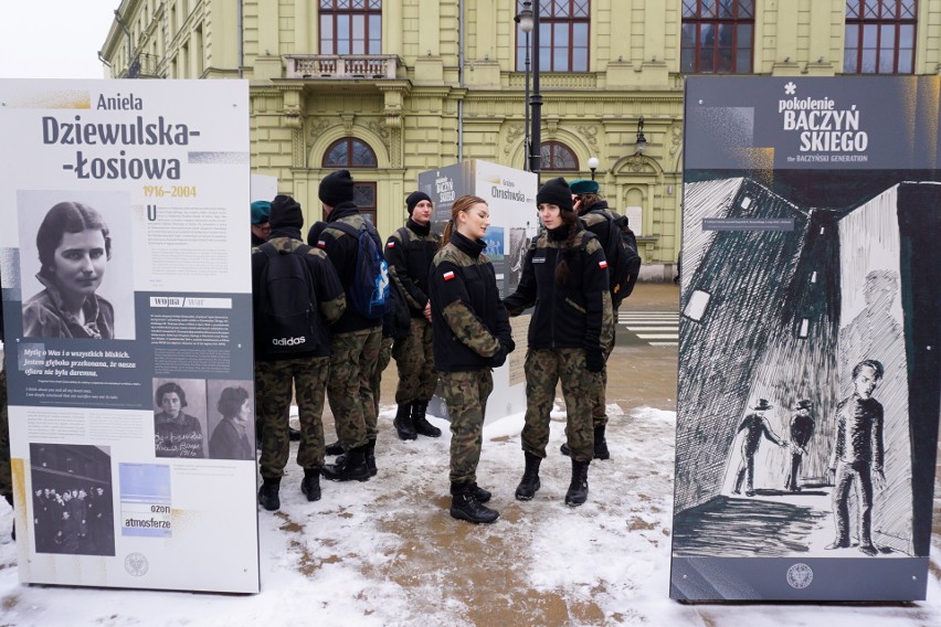 Lublin. Zapomniane „Pokolenie Baczyńskiego”. Wyjątkowa ekspozycja opowiadająca o reprezentantach niepodległej Polski