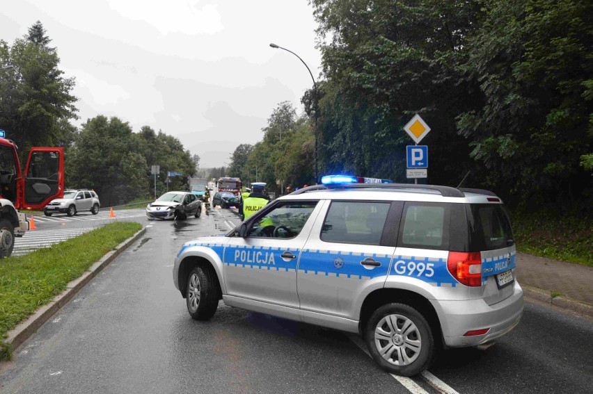 Zakopane.Wypadek na Powstańców Śląskich. Jednak osoba w szpitalu [ZDJĘCIA]