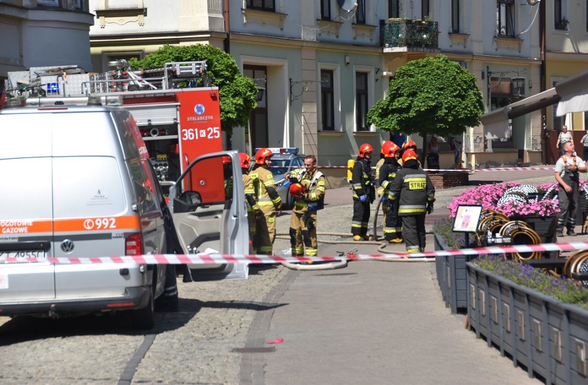 Akcja ratownicza na ulicy Wałowej w Tarnowie. 18 czerwca...