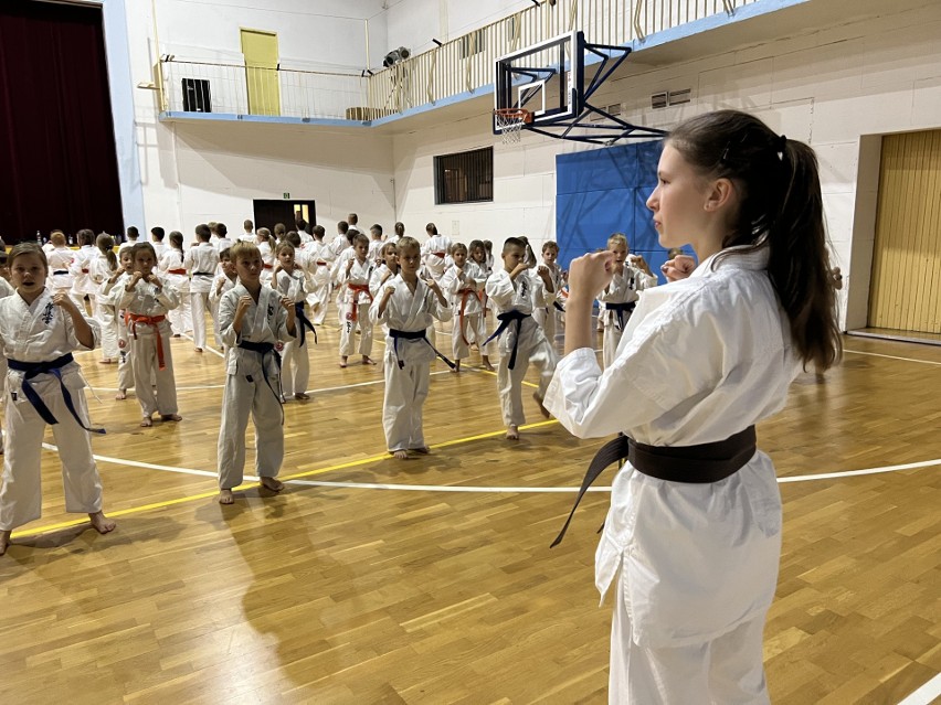 Mistrzostwa Świata Karate 2022 w Kielcach. Trwają przygotowania do ceremonii otwarcia, będzie widowisko z udziałem młodzieży 