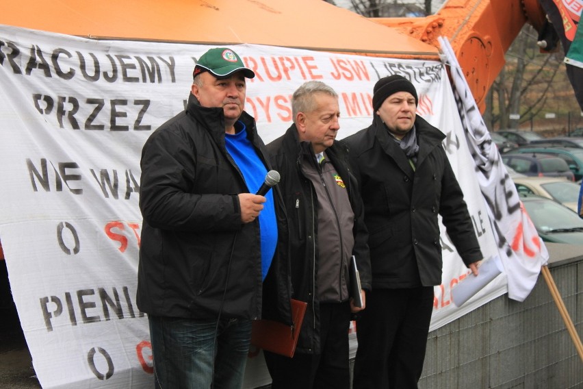 Strajk górników JSW w kopalni Budryk