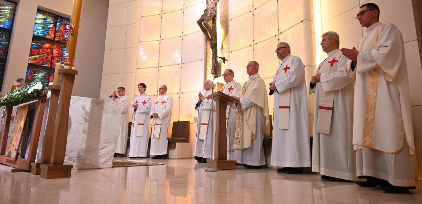 W województwie świętokrzyskim uczczono setną rocznicę...