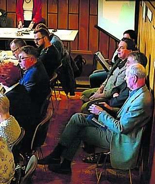 W Lanckoronie sesje rady gminy są już nagrywane. w Stryszowie  nadal nie