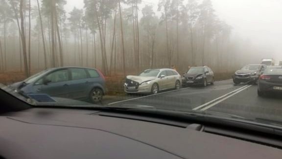 Sześć samochodów zderzyło się w Grabównie (woj....