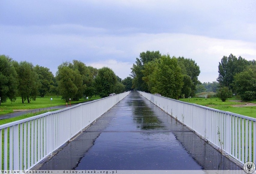 To najdłuższa w Polsce kładka dla pieszych i rowerzystów,...