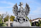 Gmina Karniewo odnowiła groby poległych żołnierzy 