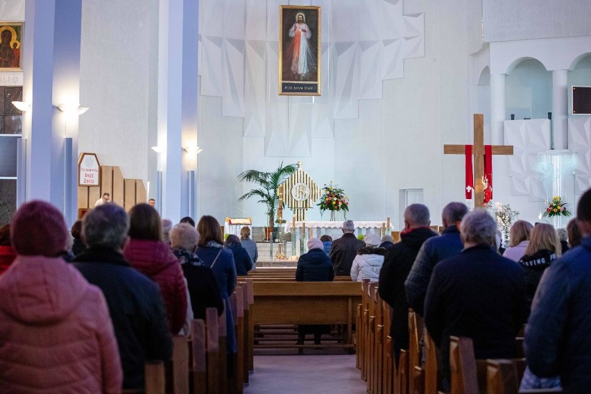 Uroczystości Niedzieli Miłosierdzia Bożego w sanktuarium na...