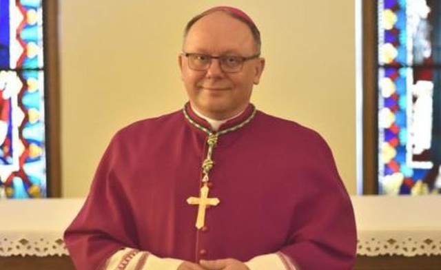 W sobotę niezwykle ważne wydarzenie w Bazylice Katedralnej w Kielcach. Odbędą się święcenia biskupie arcybiskupa nominata księdza Henryka Jagodzińskiego, który pochodzi z parafii Małogoszcz.