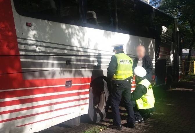 Kierowca autobusu, który chciał zawieźć dzieci na wycieczkę...