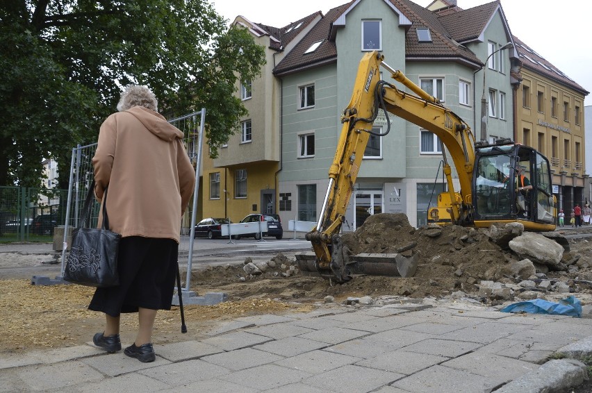 Na ul. Warszawskiej najwięcej dzieje się teraz przy ul....