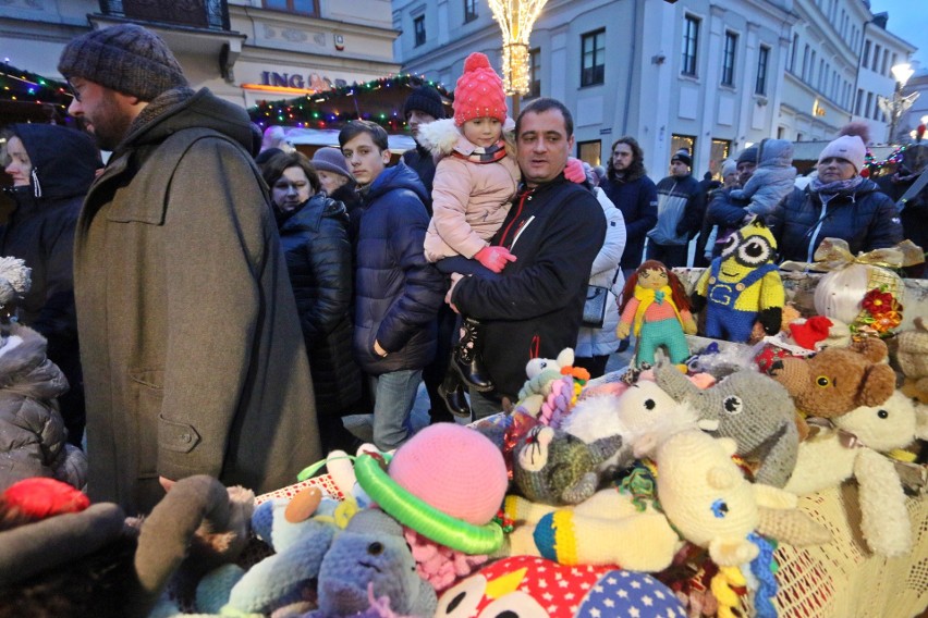 Wigilia Starego Miasta w Lublinie. Lublinianie podzielili się opłatkiem. Zobacz zdjęcia                          