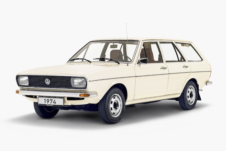 Volkswagen Passat. Kultowy model obchodzi 50. urodziny 