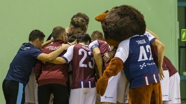 Heiro Rzeszów rok koczy ligową porażką z ekipą z Brzegu.