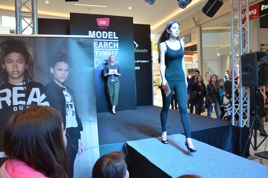 Casting do FashionTV Model Search 2017 w Galerii VIVO! Stalowa Wola (ZDJĘCIA)