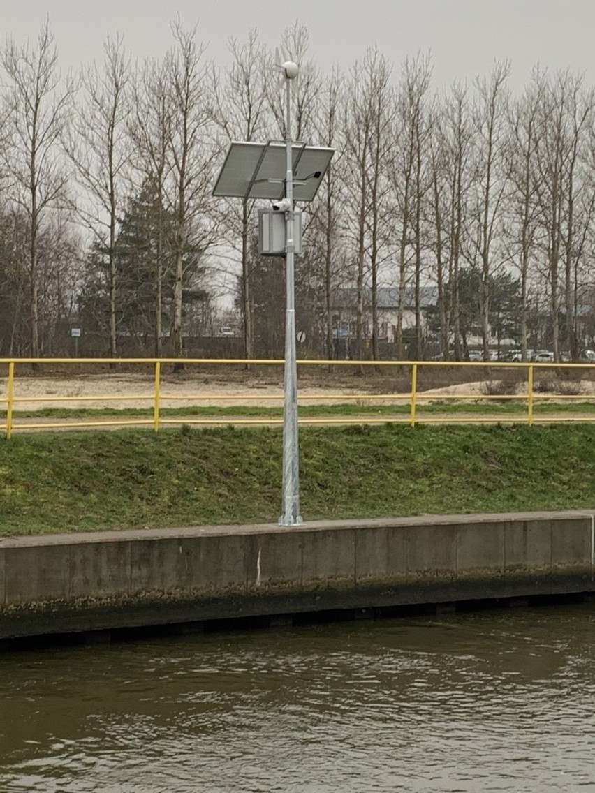 Wrota sztormowe na Kanale Jamneńskim pod okiem kamer [ZDJĘCIA]