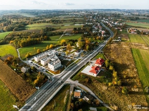 Centrum Administracyjne gminy Wielka Wieś - widok na Szyce