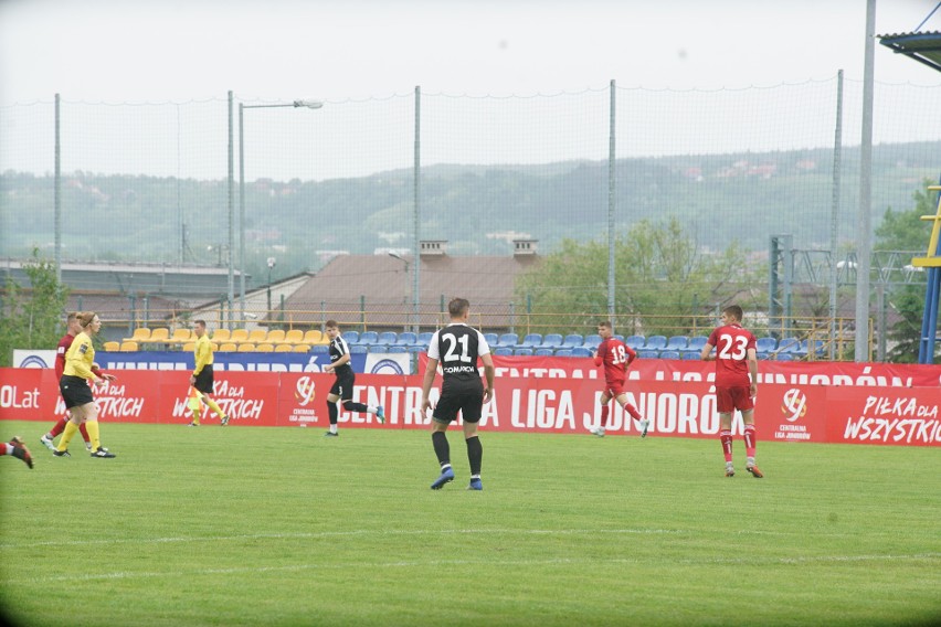 Juniorzy Cracovii pokonali 2:1 Wisłę w ostatnim meczu sezonu