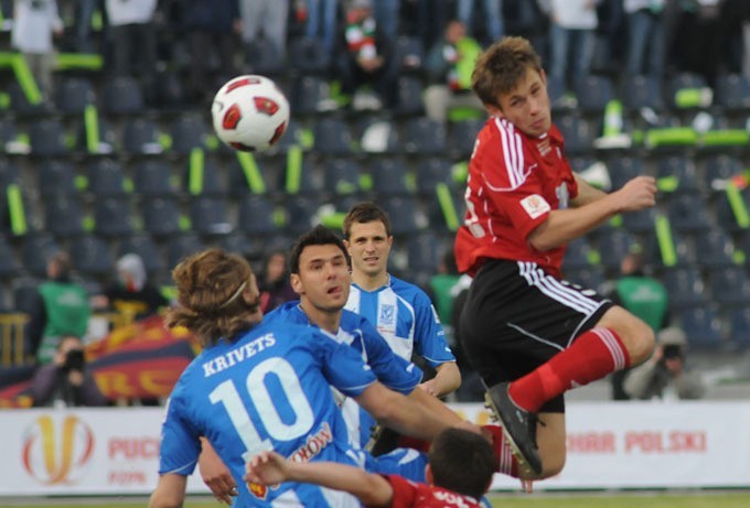 [nowe zdjęcia] Lech Poznań - Legia Warszawa. Mecz i demolka