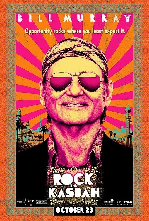 Rock the KasbahBill Murray przyzwyczaił już widzów, że bierze udział wyłącznie w produkcjach nietuzinkowych i wyjątkowych. Taki jest również najnowszy film z jego udziałem. Zrujnowany, sterany życiem menadżer gwiazd rockowych wyrusza ze swą podopieczną, młodziutką piosenkarką, w tournee po… Afganistanie. Wkrótce zostaje w Kabulu sam, bez grosza i paszportu, zdany na łaskę i niełaskę przypadkowych ludzi. W jednej z afgańskich wiosek odkrywa jednak dziewczynę o wyjątkowym głosie i talencie wokalnym, której pomaga dostać się do popularnego talent show – Afghan Star... czytaj więcej i zobacz zwiastun