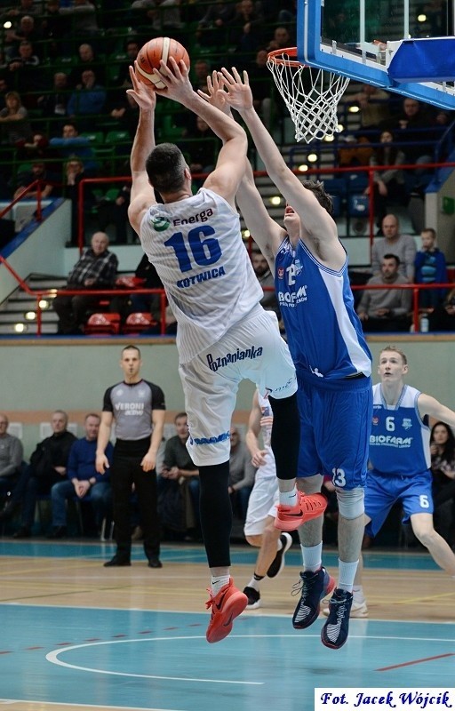 I liga: Energa Kotwica Kołobrzeg - Biofarm Basket Poznań 71:86 [ZDJĘCIA]