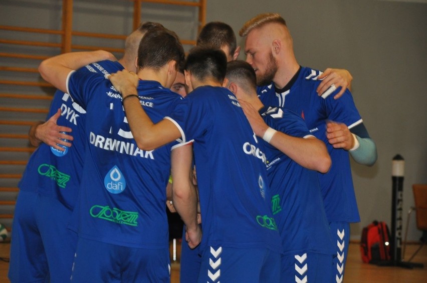 Skórzani Skarżysko/SMS Kielce przegrali piąty pojedynek w drugiej lidze siatkarzy
