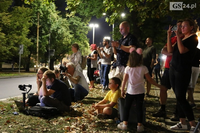 Piękne wizualizacje pojawiły się na fasadzie budynku Filharmonii [ZDJĘCIA]