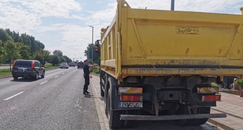 Punkty kontrolne wystawione zostały w rejonie drogi S6 oraz...