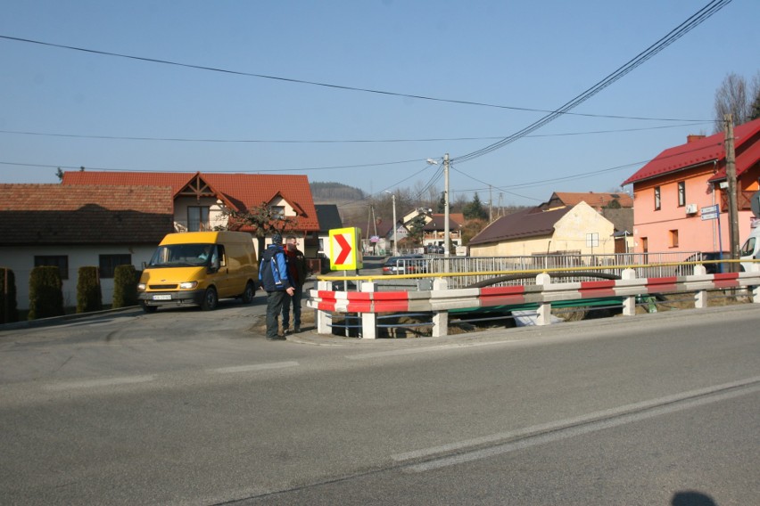 CZERNIEC. Górale grożą blokadą drogi [ZDJĘCIA]