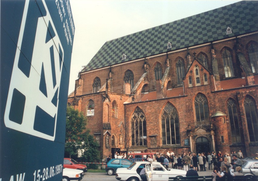 Ścisłe centrum Wrocławia w latach 90. XX wieku